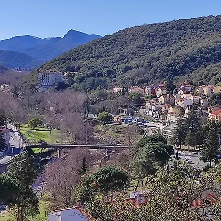 T3 Au Calme Au 2eme Etage Sans Ascenseur Vue Sur Les Montagnes Navette A Proximite